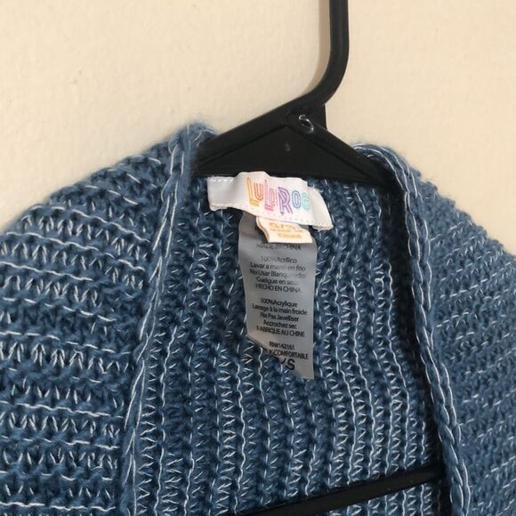 LuLaRoe Mimi Women’s Blue Button Knit Fringe Cardigan Sweater Shawl Poncho - Picture 2 of 5